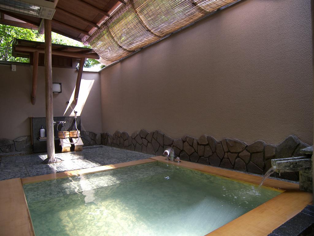 Hotel Atamisekitei Annex Sakuragaokasaryo Atami  Zimmer foto