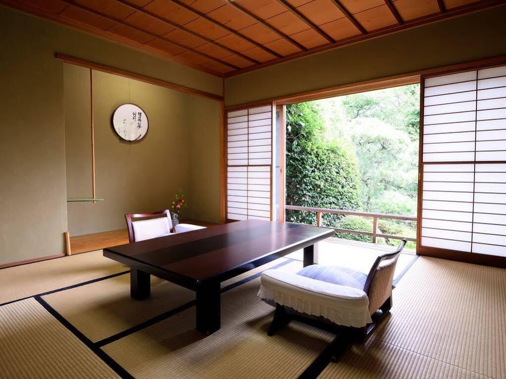 Hotel Atamisekitei Annex Sakuragaokasaryo Atami  Exterior foto